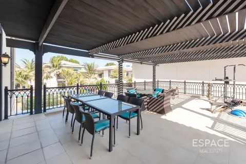 Βίλα σε Palm Jumeirah, Dubai, ΗΑΕ 4 υπνοδωμάτια, 581 τ.μ. Αρ. 649687 - φωτογραφία 12