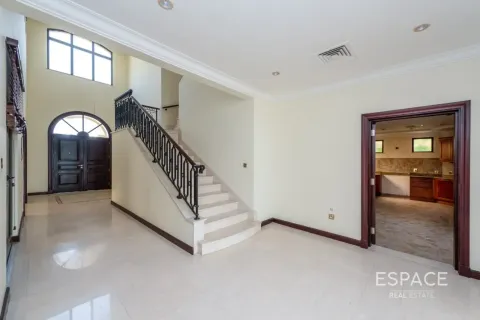 ویلا برای فروش در Palm Jumeirah، Dubai، امارات متحده عربی 4 خوابه ، 657 متر مربع ، شماره 649690 - تصویر 7