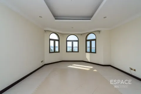 ویلا برای فروش در Palm Jumeirah، Dubai، امارات متحده عربی 4 خوابه ، 657 متر مربع ، شماره 649690 - تصویر 10