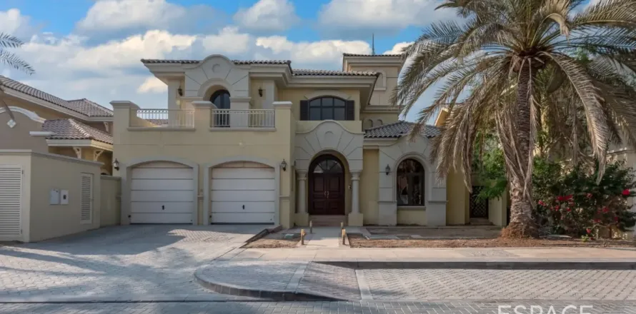 ویلا در Palm Jumeirah، Dubai ، امارات متحده عربی 4 خوابه ، 657 متر مربع.  شماره 649690