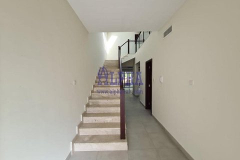 Shtëpi në qytet në Mina Al Arab, Ras Al Khaimah, Emiratet e Bashkuara Arabe 2 dhoma gjumi, 238.8 m2. № 719273 - Foto 5