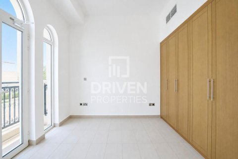 Jumeirah Park, Dubai, UAE의 임대용 빌라 침실 3개, 535.96제곱미터 번호 756997 - 사진 10