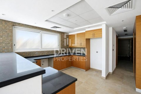 Jumeirah Park, Dubai, UAE의 임대용 빌라 침실 3개, 535.96제곱미터 번호 756997 - 사진 13