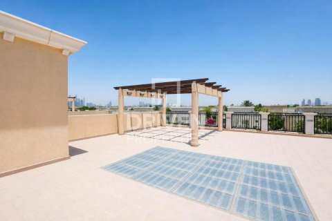 Jumeirah Park, Dubai, UAE의 임대용 빌라 침실 3개, 535.96제곱미터 번호 756997 - 사진 24