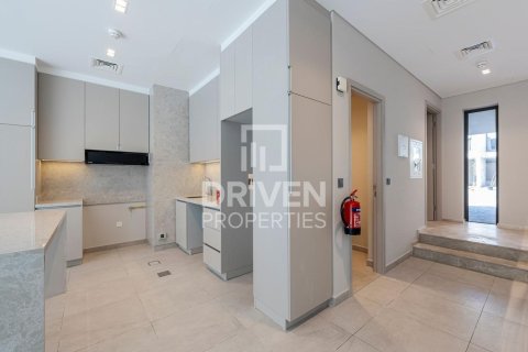 Villetta a schiera in affitto a Mohammed Bin Rashid City, Dubai, EAU 4 camere da letto, 436.55 mq. № 762630 - foto 3