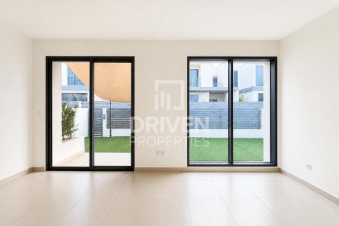 Üürile anda villa asukohaga Dubai Hills Estate, Dubai, AÜE: 4 magamistoaga, 271.28 m² Nr 762632 - pilt 3