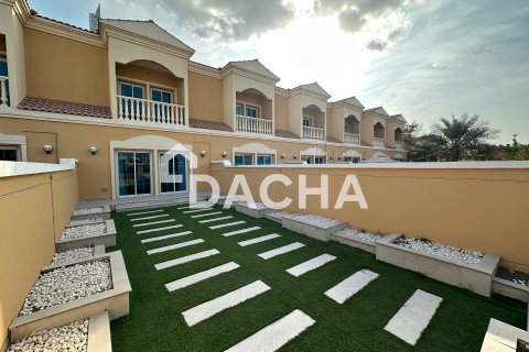 Rijtjeshuis te koop in Jumeirah Village Triangle, Dubai, VAE 2 slaapkamers, 152 vr.m., nr 720580 - foto 18