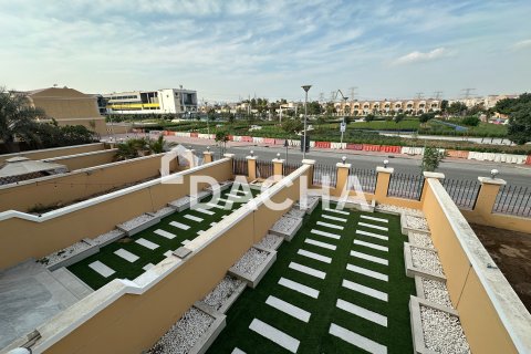 Māja Jumeirah Village Triangle, Dubaijā, AAE 2 istabas, 152 m2 Nr. 720580