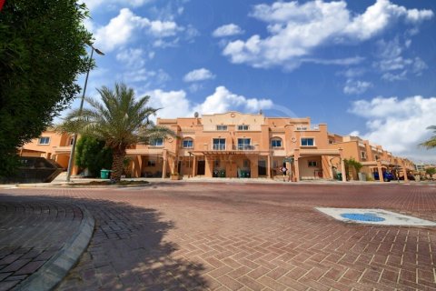 Vila v Al Reef, Abu Dhabi, SAE 3 spálne, 225.1 m2 č. 722282 - Fotografia 16
