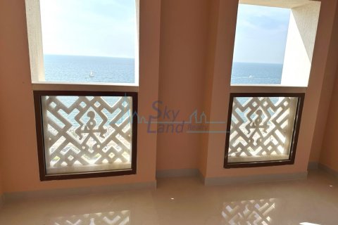 Apartamento para arrendamento em Palm Jumeirah, Dubai, EAU 2 quartos, 176 m2 № 696562 - foto 18