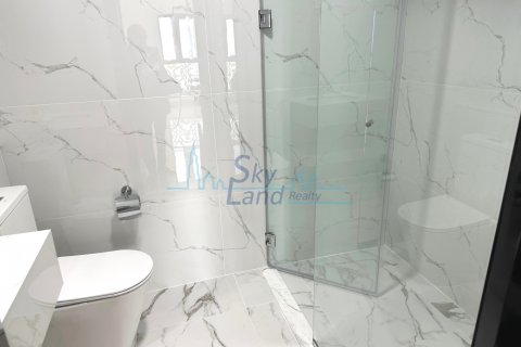 Apartamento para arrendamento em Palm Jumeirah, Dubai, EAU 2 quartos, 176 m2 № 696562 - foto 11