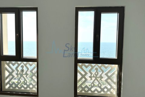 Apartamento para arrendamento em Palm Jumeirah, Dubai, EAU 2 quartos, 176 m2 № 696562 - foto 17