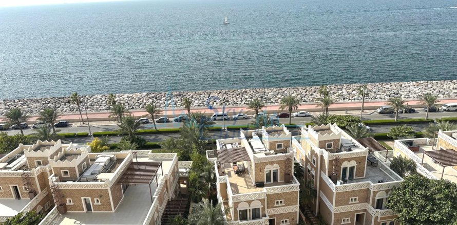 Apartamento em Palm Jumeirah, Dubai, EAU 2 quartos, 176 m2 № 696562