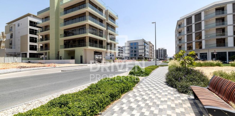 Gusali sa Dubai, UAE 750.01 sq.m. № 766994