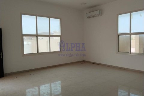 Villa in affitto a Al Riffa, Ras Al Khaimah, EAU 5 camere da letto, 400.9 mq. № 720592 - foto 16