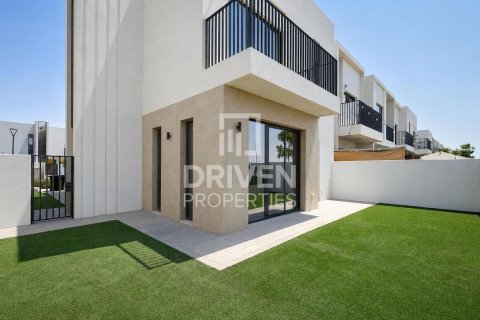 Vila di Dubai South (Dubai World Central), Dubai, UAE 4 bilik tidur, 238.11 meter persegi № 759629