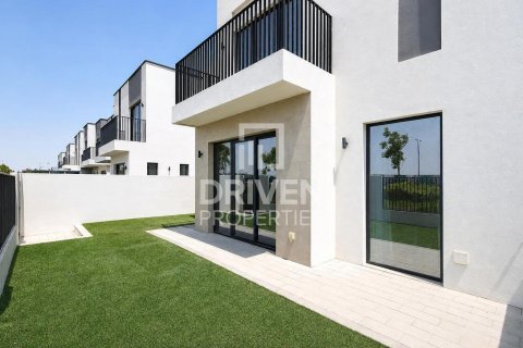 Dubai South (Dubai World Central), Dubai, UAE의 임대용 빌라 침실 4개, 238.11제곱미터 번호 759629 - 사진 21