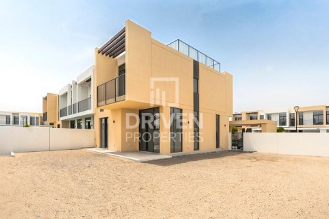 Villa asukohaga Dubai South (Dubai World Central), Dubai, AÜE: 4 magamistoaga, 443.24 m² Nr 759634