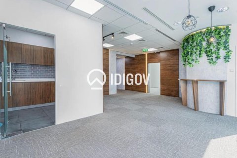 Office in Business Bay, Dubai, UAE 165.92 sq.m. № 737027