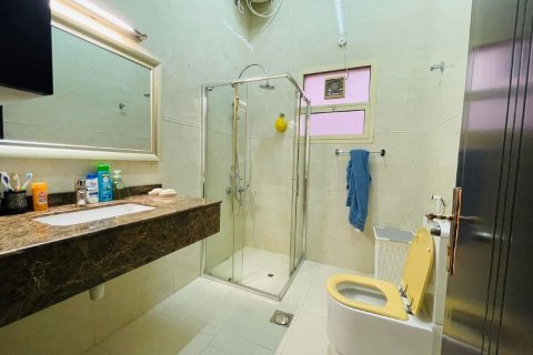 Villa en venta en Ras Al Khaimah, EAU 4 dormitorios, 929 m2 № 734602 - foto 4