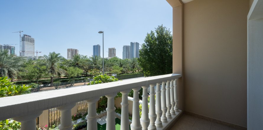 Māja Jumeirah Village Circle, Dubaijā, AAE 3 istabas, 277.97 m2 Nr. 764332