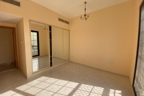 Mirdif, Dubai, BAE’de kiralık sıra ev 3 yatak odası, 255.48 m&sup2; No 764329 - fotoğraf 12