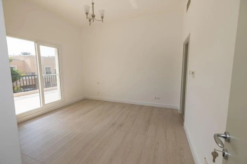 וילה להשכרה ב Dubai Silicon Oasis, Dubai, איחוד האמירויות  4 חדרי שינה, 288 מ"ר, מספר 764327 - תמונה 12