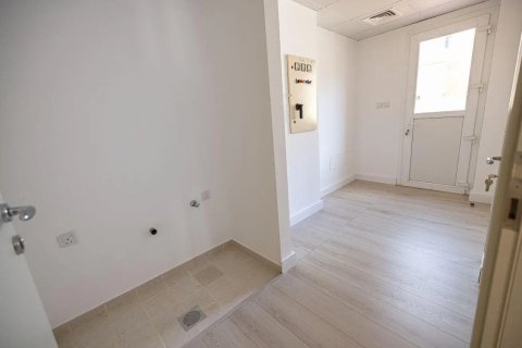 וילה להשכרה ב Dubai Silicon Oasis, Dubai, איחוד האמירויות  4 חדרי שינה, 288 מ"ר, מספר 764327 - תמונה 7