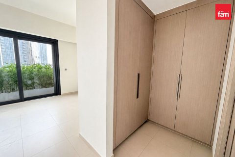 Apartamento para arrendamento em Downtown Dubai (Downtown Burj Dubai), Dubai, EAU 3 quartos, 149.4 m2 № 696892 - foto 6
