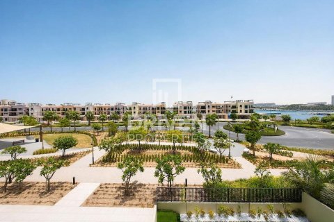 Villa en alquiler en Jumeirah, Dubai, EAU 4 dormitorios, 397.63 m2 № 746121 - foto 3