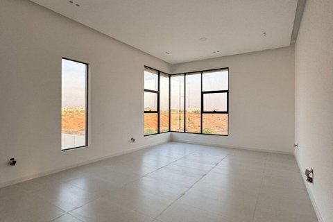 Villa te koop in Ras Al Khaimah, VAE 6 slaapkamers, 929 vr.m., nr 735093 - foto 7