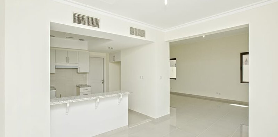 Villa à Arabian Ranches 2, Dubai, EAU: 5 chambres, 446 m2 № 709639
