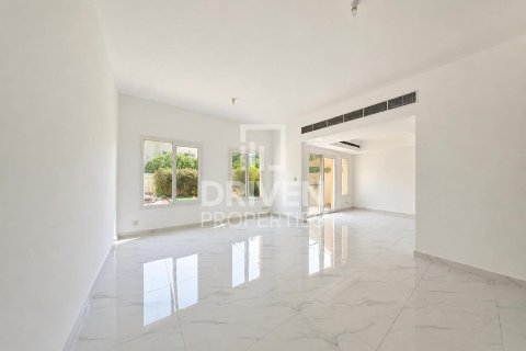 Rumah bandar di The Springs, Dubai, UAE 3 bilik tidur, 257.43 meter persegi № 765541 - foto 3