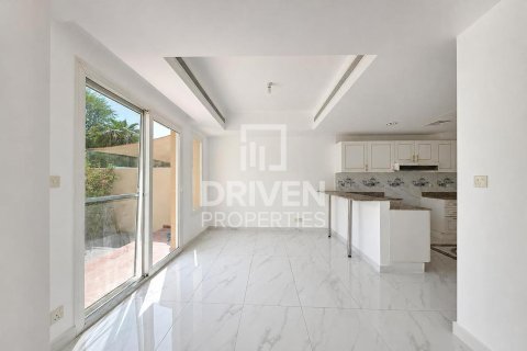 Rumah bandar di The Springs, Dubai, UAE 3 bilik tidur, 257.43 meter persegi № 765541 - foto 5