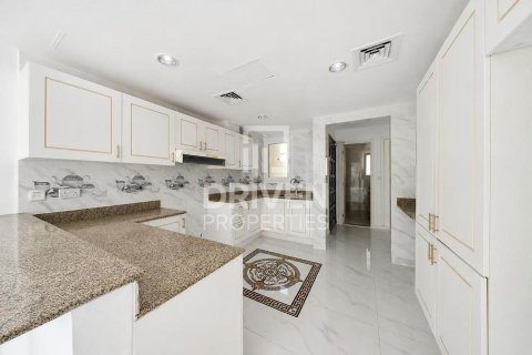 Rumah bandar di The Springs, Dubai, UAE 3 bilik tidur, 257.43 meter persegi № 765541 - foto 15