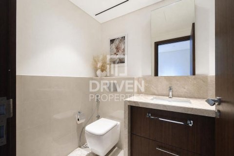 Apartmen di Downtown Dubai (Downtown Burj Dubai), Dubai, UAE 2 bilik tidur, 129.97 meter persegi № 765545 - foto 16