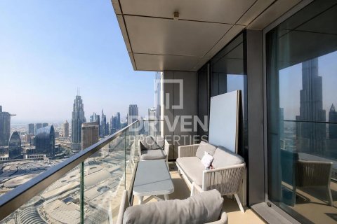 Apartmen di Downtown Dubai (Downtown Burj Dubai), Dubai, UAE 2 bilik tidur, 129.97 meter persegi № 765545 - foto 23