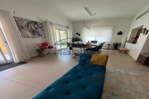 Huvila Dubai, Arabiemiraatit 3 makuuhuonetta, 325 m2 № 514818 - kuva 4
