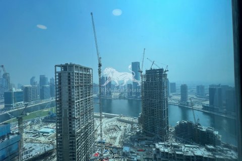 Biuro na sprzedaż w Business Bay, Dubai, ZEA 83.7 mkw., nr 563490 - zdjęcie 2