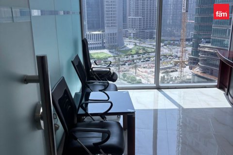 Business Bay, Dubai, संयुक्त अरब अमीरात में कार्यालय, 129.6 वर्ग मीटर, संख्या 766454 - फ़ोटो 3