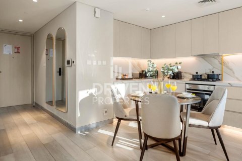 Διαμέρισμα σε Dubai Marina, ΗΑΕ 2 υπνοδωμάτια, 103.31 τ.μ. Αρ. 765324 - φωτογραφία 17