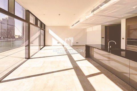Duplex lakás itt: Business Bay, Dubai, EAE, 3 hálószoba, 209 m², azonosító: 665085
