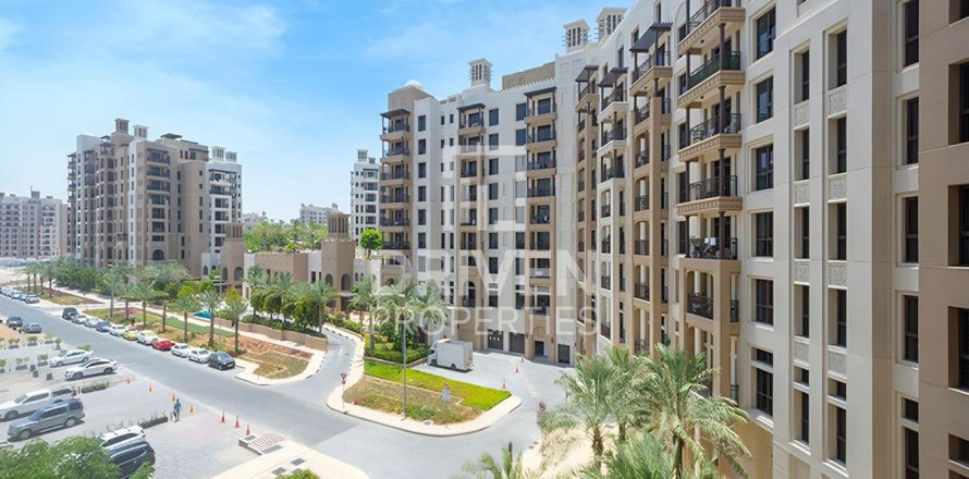 Apartment sa Umm Suqeim, Dubai, UAE 1 silid-tulugan, 71.72 sq.m. № 762509