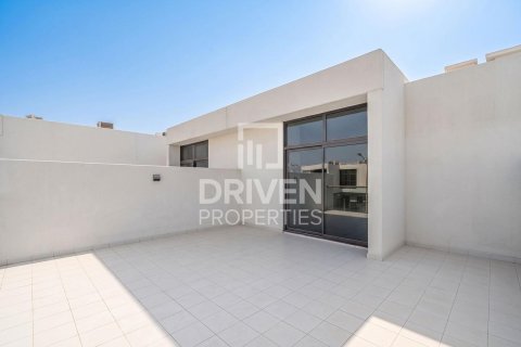 Müüa ridamaja asukohaga Dubai, AÜE: 3 magamistoaga, 151.8 m² Nr 767784 - pilt 19
