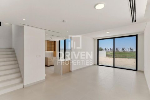 Vila di Dubai South (Dubai World Central), Dubai, UAE 4 bilik tidur, 596.81 meter persegi № 768255 - foto 2