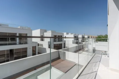 Huvila Jumeirah Park, Dubai, Arabiemiraatit 5 makuuhuonetta, 557 m2 № 737824 - kuva 7