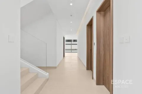 Huvila Jumeirah Park, Dubai, Arabiemiraatit 5 makuuhuonetta, 557 m2 № 737824 - kuva 3