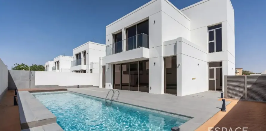 Huvila Jumeirah Park, Dubai, Arabiemiraatit 5 makuuhuonetta, 557 m2 № 737824