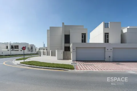 Huvila Jumeirah Park, Dubai, Arabiemiraatit 5 makuuhuonetta, 557 m2 № 737824 - kuva 13