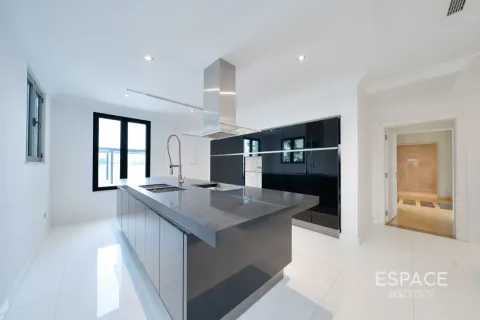 Huvila Palm Jumeirah, Dubai, Arabiemiraatit 9 makuuhuonetta, 1115 m2 № 737826 - kuva 13
